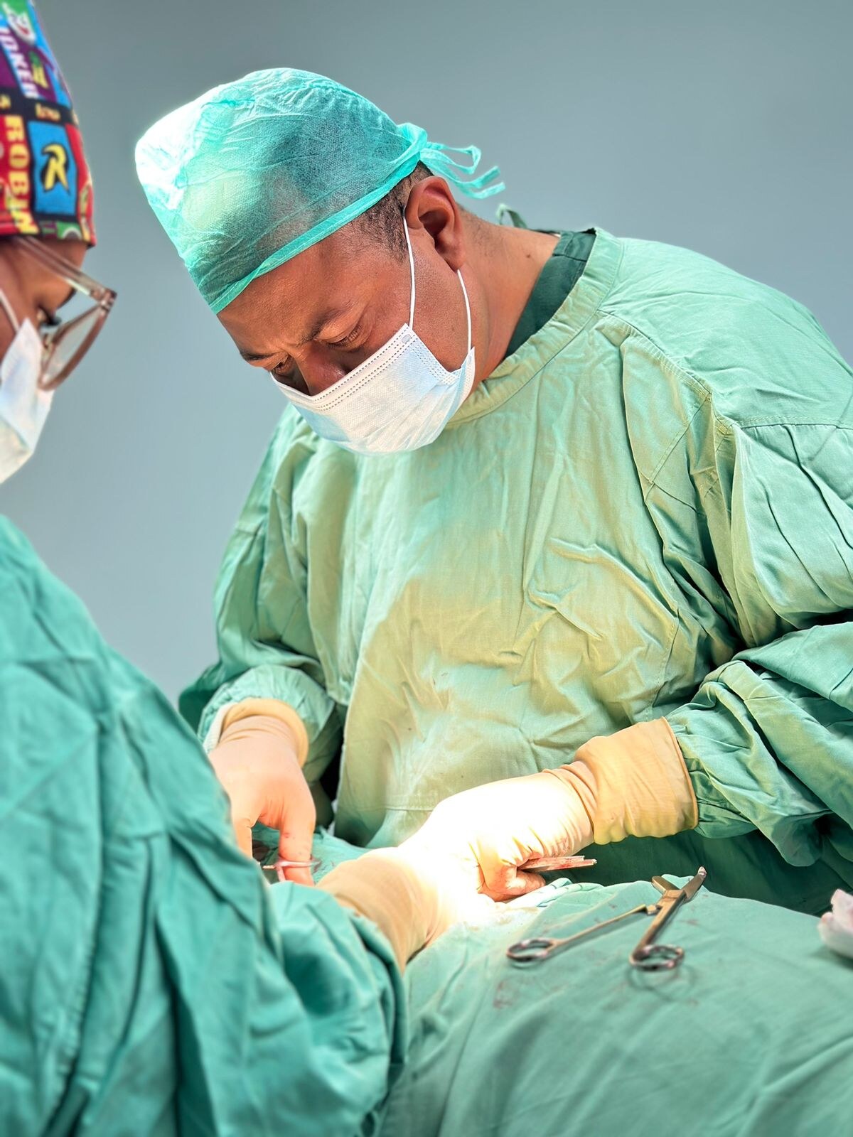 Equipo quirúrgico del Dr. Isaías Jiménez